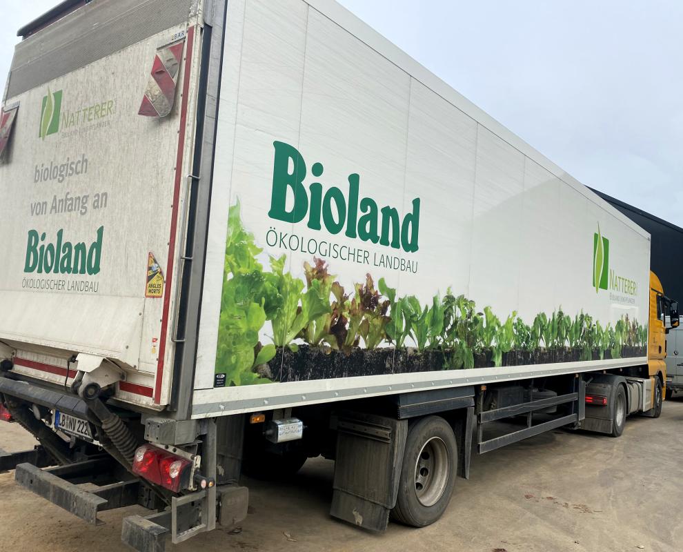 LKW Natterer Jungpflanzenlieferung