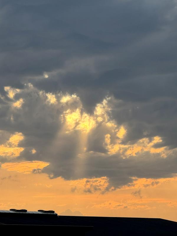 Lichtblicke am Himmel